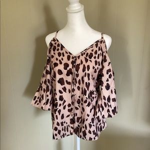 Spotted leopard shirt